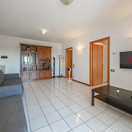 Apartment The Airport & The Train Station Bergamo