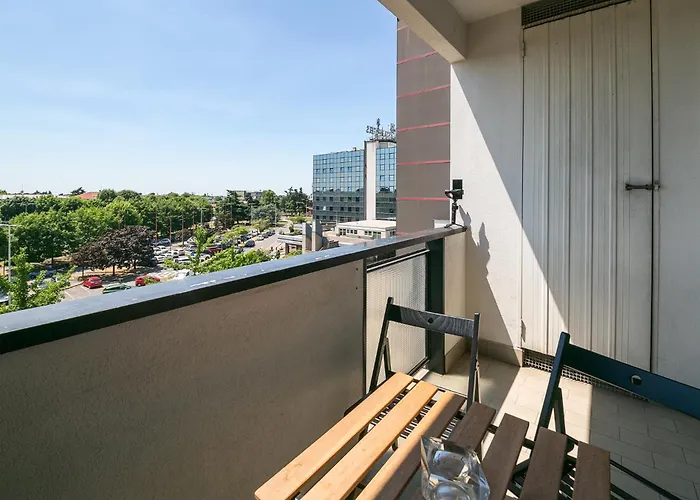 Apartment The Airport & The Train Station