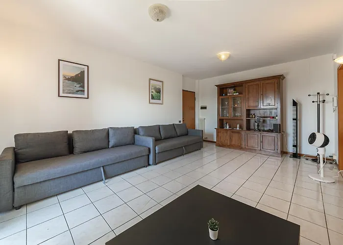 Apartment The Airport & The Train Station